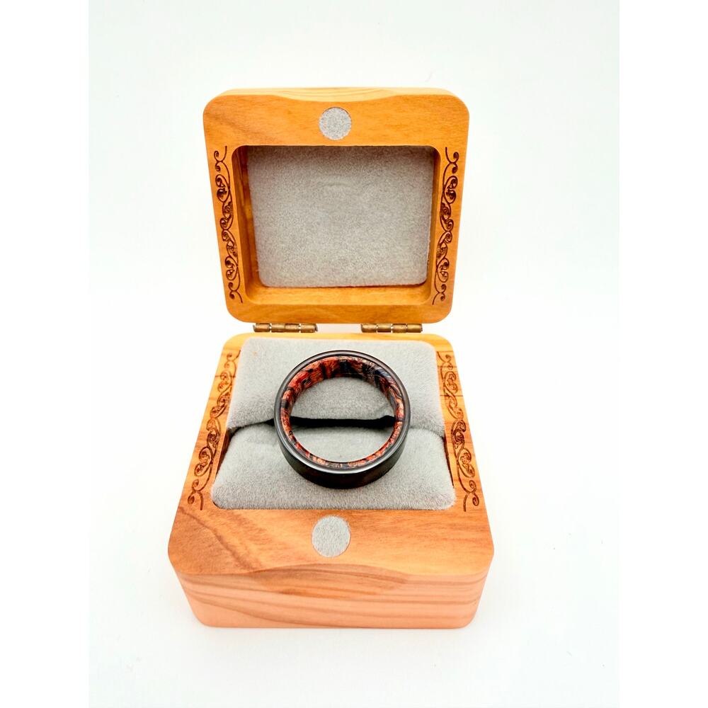 Pristine Custom Ring  Size 8. Black Band with Wood Grain Interior